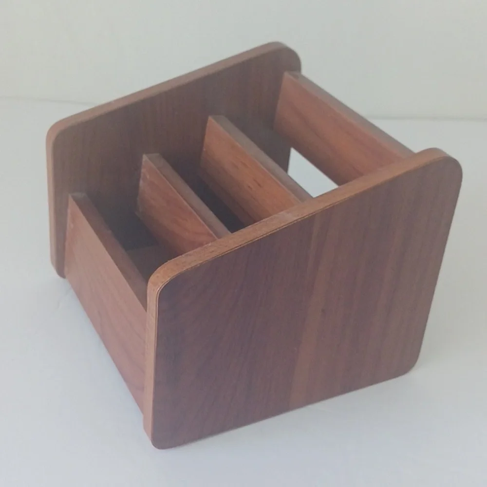 N/A elegant wooden